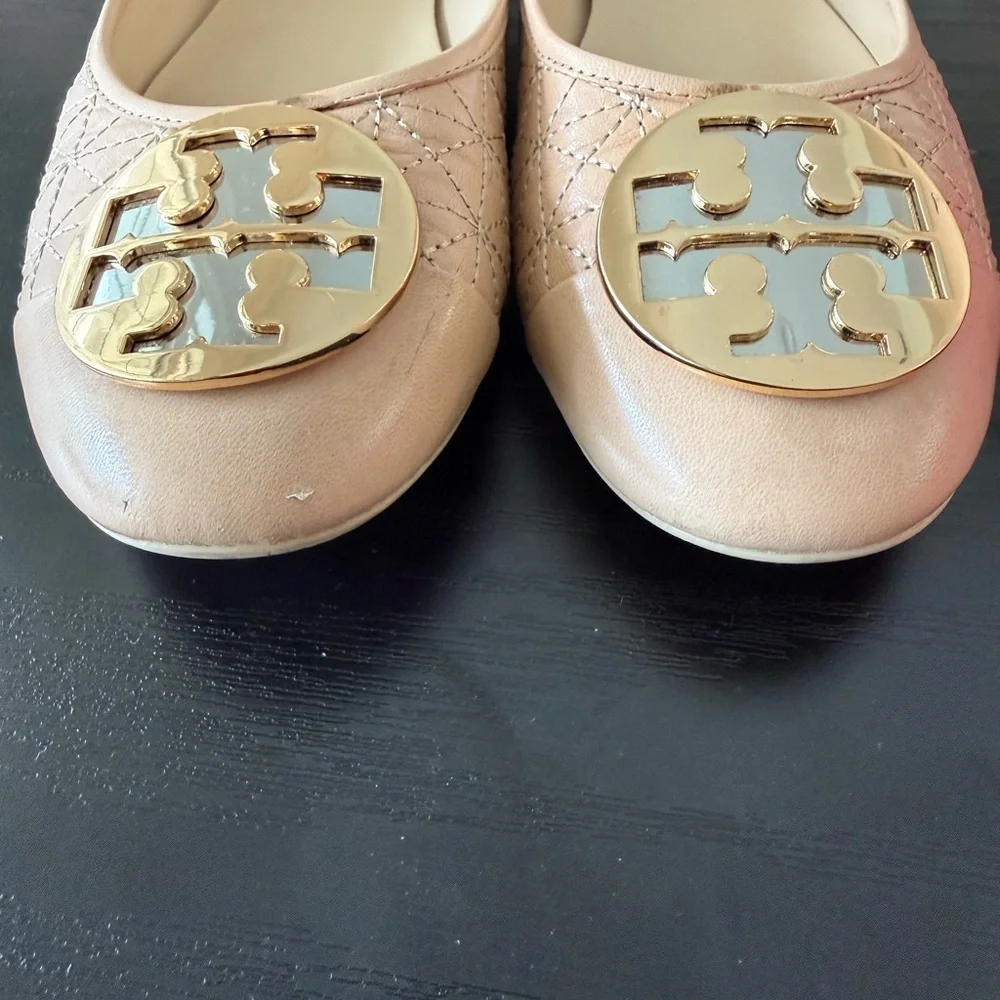 Tory Burch Claire Quilted Ballet Flat Nappa Leather New Porcelain size 7